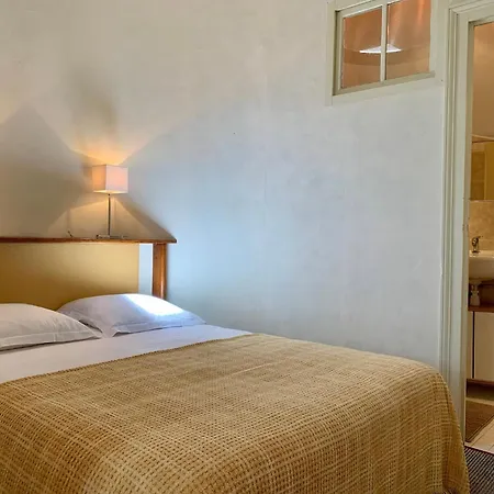 Cosy In A 19th-century Villa, Cleaning Included